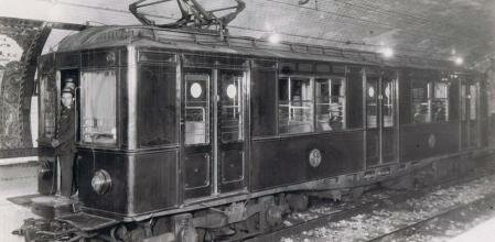 S'inaugurà la 1ra linia de metro