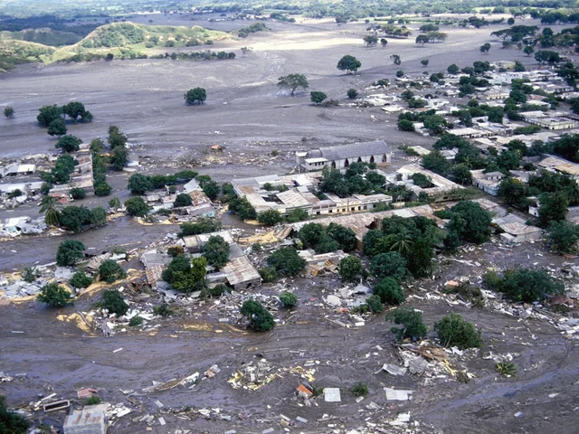 AL DIA SIGUIENTE A LA TRAGEDIA