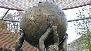 Se crea Wikipedia