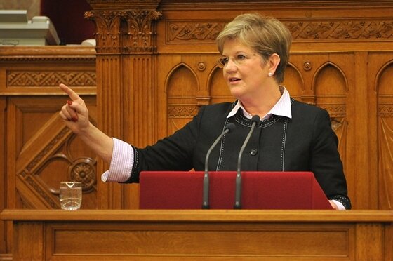 Szili Katalin helyett Sólyom László a köztársasági elnök