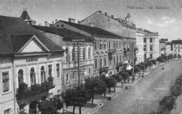 All Jews in Sosnowiec are forced into Ghettos