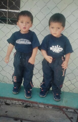 NACIMIENTO DE MIS HERMANOS GEMELOS