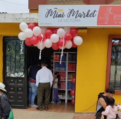 MI PRIMER NEGOCIO "MINIMARKET LA VICTORIA"