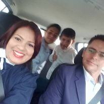 Segundo grado como Peluquera Colorista