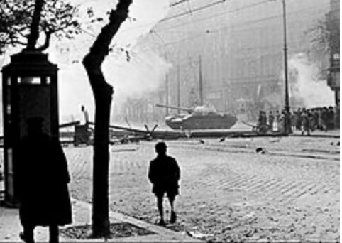 A fegyveres felkelés kezdete