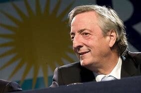 Kirchner a la presidencia