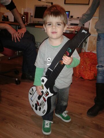 Jo tocant la guitarra