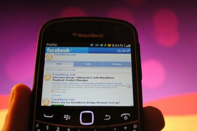 Se creó el primer Blackberry y se inventó Facebook