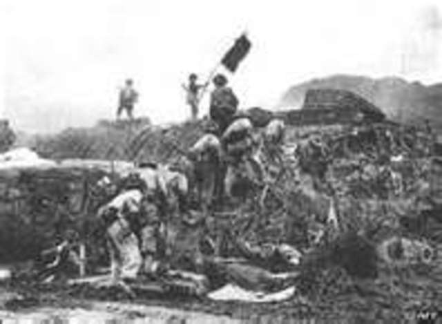 Instead of trying to work out their differences, France and the Viet Minh started war