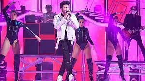 Primera aparición en un programa de televisión español