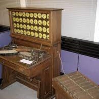 Timeline: HISTORIA DE LA COMPUTADORA