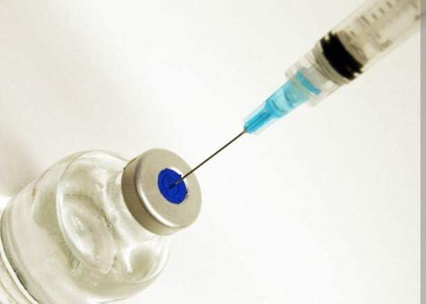 Primera vacuna para la meningitis.