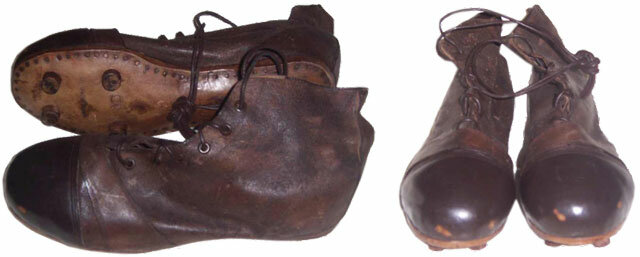 Los primeros botas deportivas (1525)