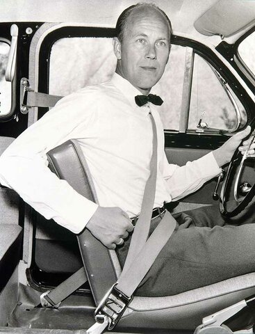 First seatbelt