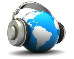 Páginas web con textos, imágenes y sonido.