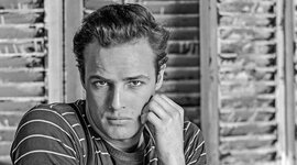 Timeline: Línea Cronológica sobre Marlon Brando