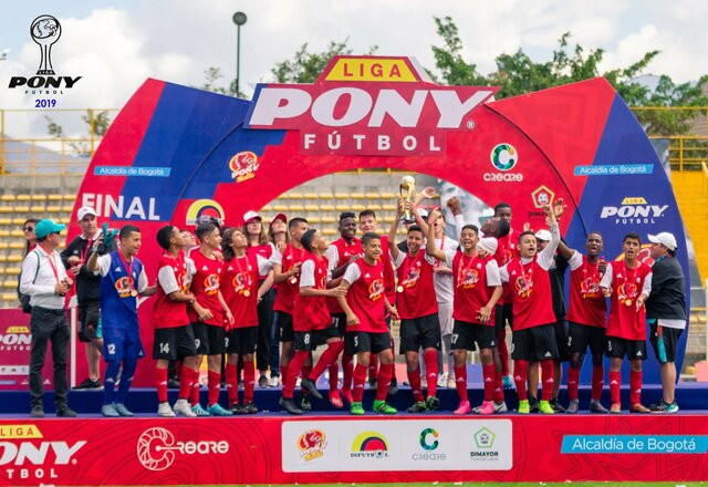 Mi primer torneo de futbol
