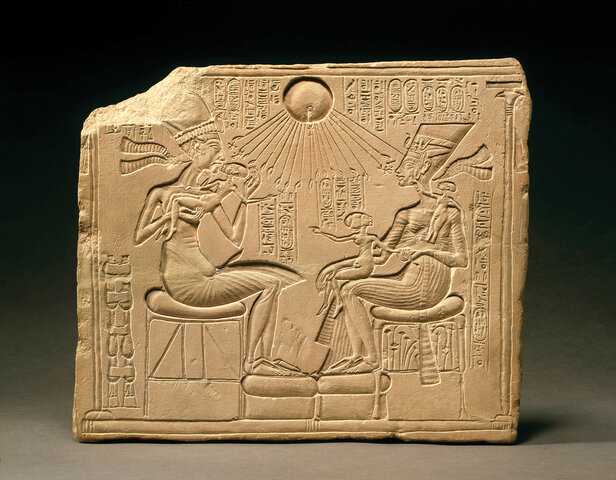 Akhenaton, Nefertiti, and three daughters (Ancient Egyptian)