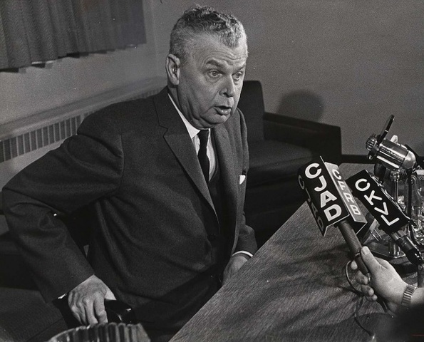Diefenbaker voted out