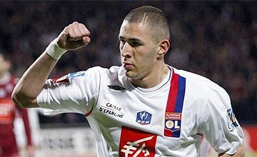 El debut con el Olympique de Lyon