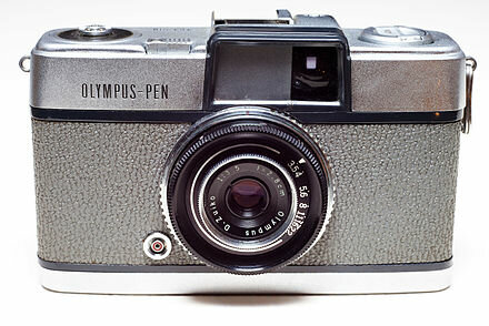 câmara Olympus Pen