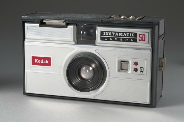 câmara Kodak Instamatic 50
