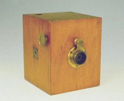 La Cámara Oscura mejorada. Renacimiento