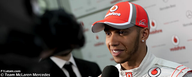 El primer contrato de Lewis