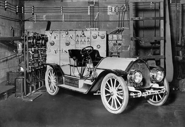 reaparición de los coches eléctricos