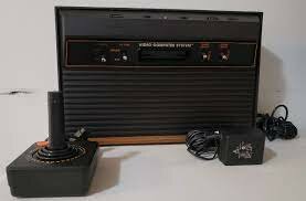 Segunda etapa en la evolución de las consolas de videojuegos