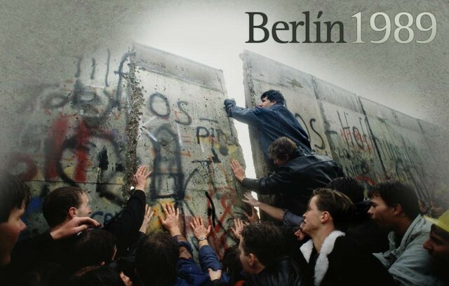 Hecho histórico internacional: El muro de Berlín fue derribado.