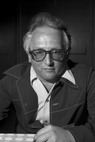 Chuck Peddle Helps Launch the Computer Revolution With the MOS 6502