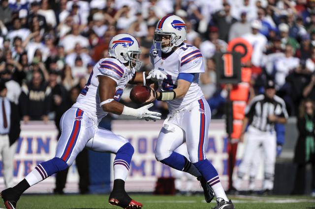 Buffalo 38, Oakland 35