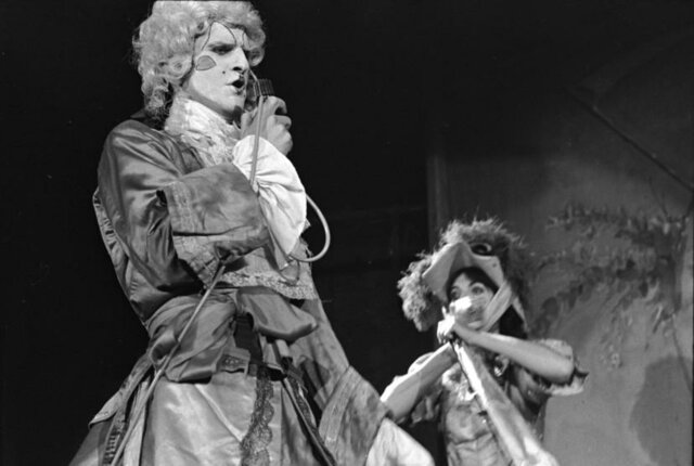 French Revolution Effects Theater