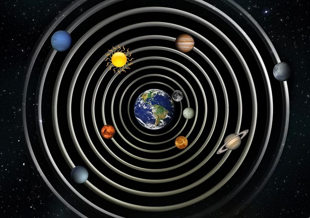 Ptolomeo sugiere la teoría geocéntrica