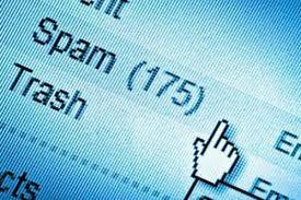 Появился первый спам. Было отправлено первое нежелательное сообщение электронной почты, которое достигло 600 пользователей ARPANET