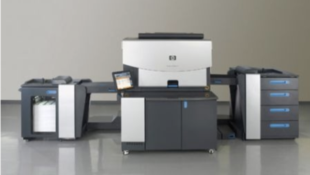 Primera prensa de impresión digital a color