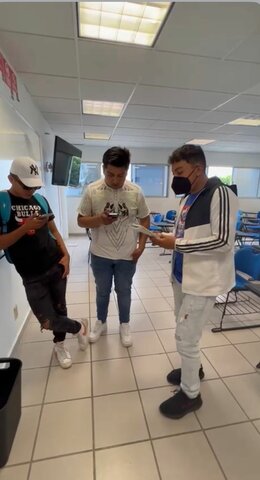 MI PRIMERA CONVERSACION EN INGLES