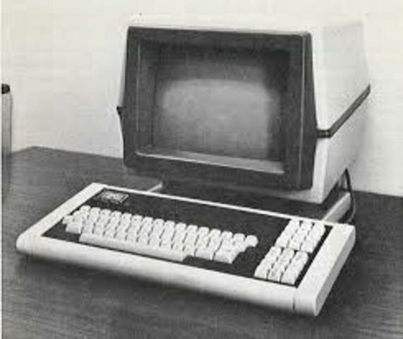 Primera Computadora de esta Generación