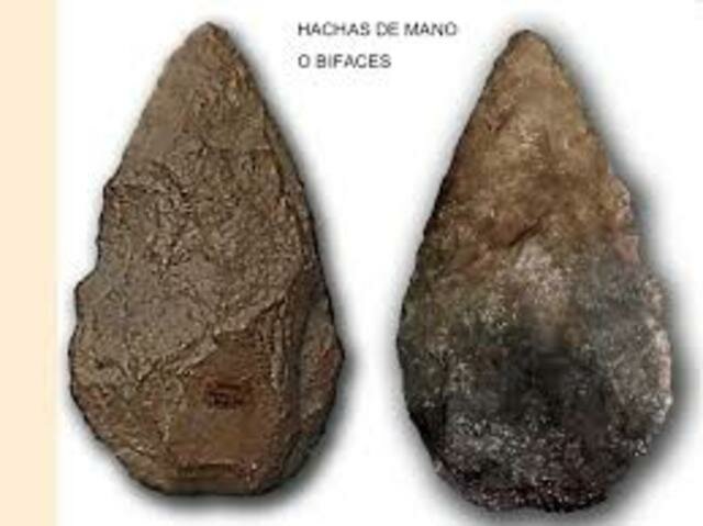 UNWORKED STONE TOOLS.