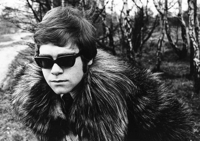 Elton John – Believe