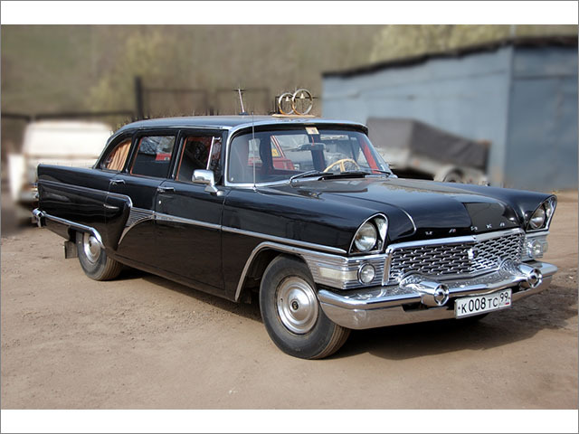 Автомобиль ГАЗ-13 «Чайка»