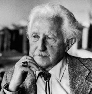 Erik Erikson (1902-1994)