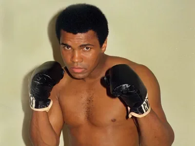 Muhammed Ali Refuses to fight in the Vietnam War