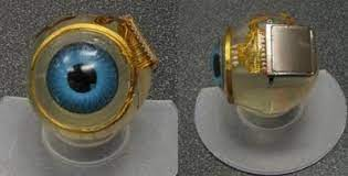 Implante ocular o ojo electrónico