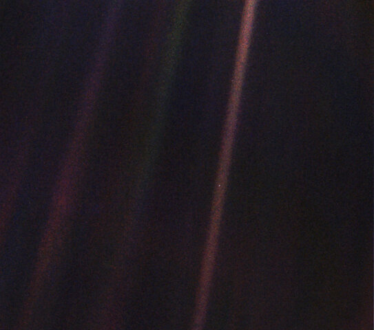 Voyager 1 photographs "Pale Blue Dot"