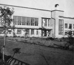 Escuela soviética (1993)