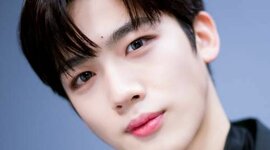 Timeline: Linea de tiempo de KIM YO-HAN