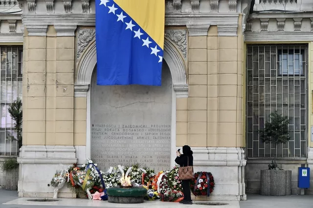 Bosnia Gains Independence