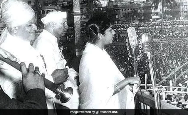 In 1963, she sang her famous patriotic song after the Indo-China war